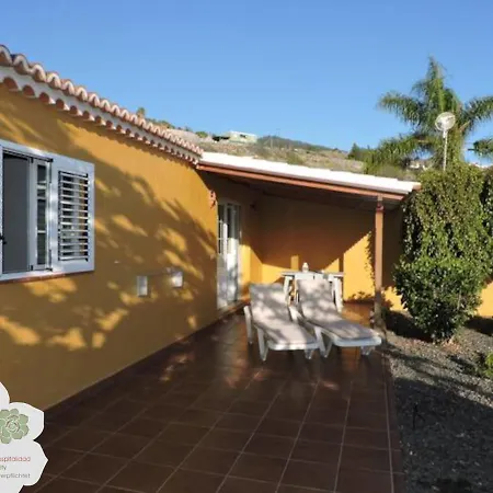 Casas Papayeras, En Barros * Los Llanos De Aridane